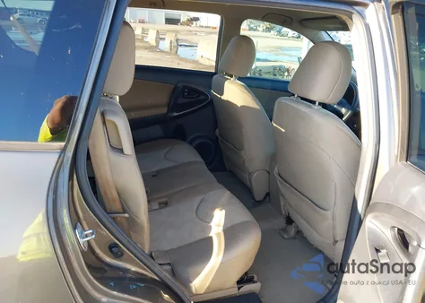 2011 Toyota Rav4 z USA, uszkodzony, nr VIN 2T3ZF4DV9BW100504